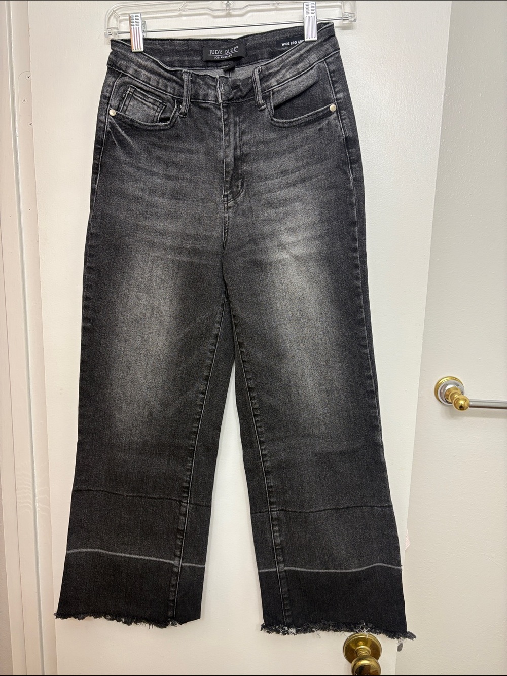 Judy Blue Washed Black Wide-Leg Crop Jeans
